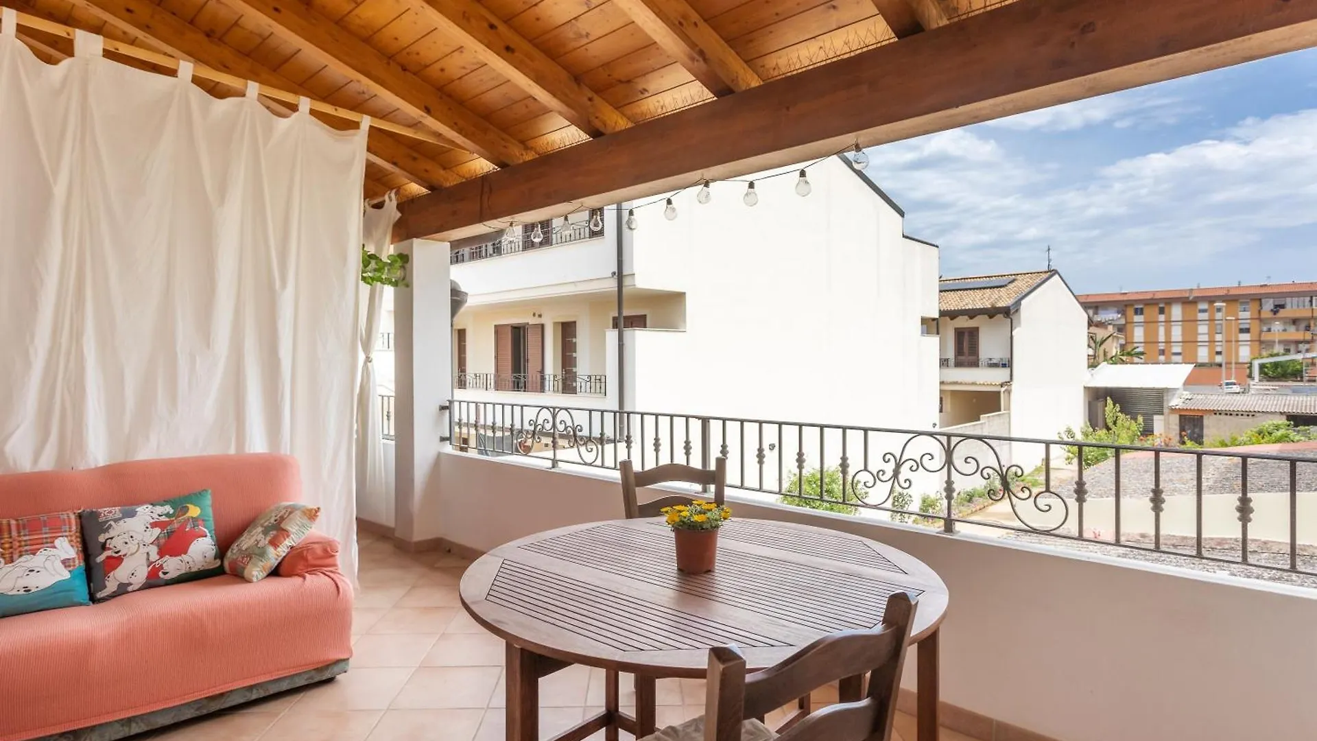 Bed and Breakfast Casa Titti Càbras Bed & Breakfast